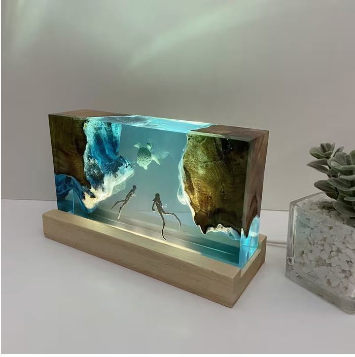Divers and Turtles Resin Lamp