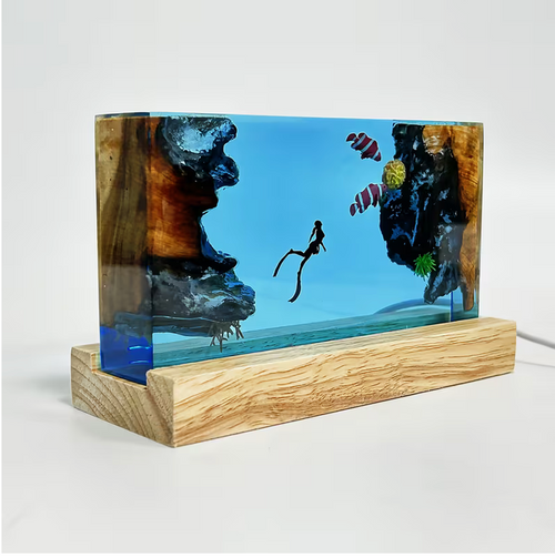 Scuba Diver and Fishes Resin Lamp VIP